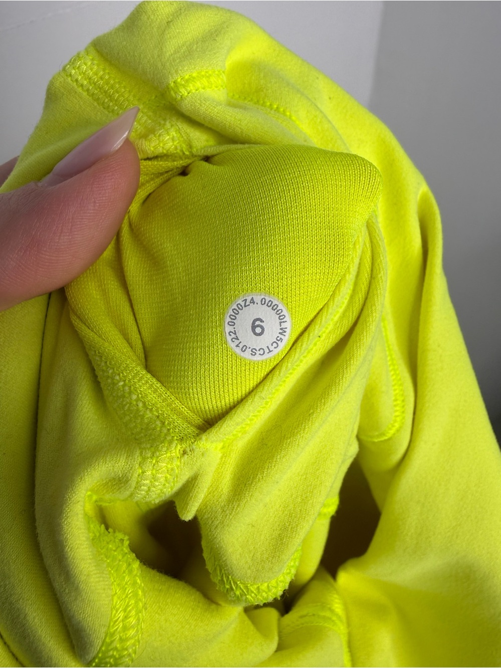 LULULEMON Electric Lemon Align High Rise Leggings 25” - Picture 7 of 7